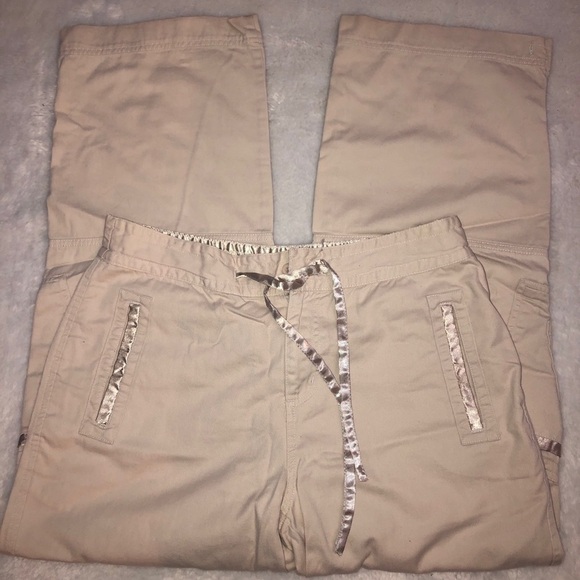 - Womens Cream Pants. Carolina Blues. 12. Breast Cancer Fundraiser - Picture 1 of 8